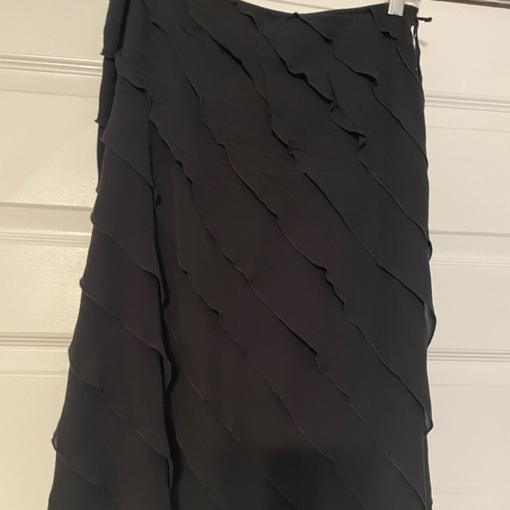 Black tiered ruffle skirt
